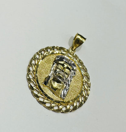 10K GOLD TWO TONED JESUS FACE PENDANT- WEIGHT: 5.5gm