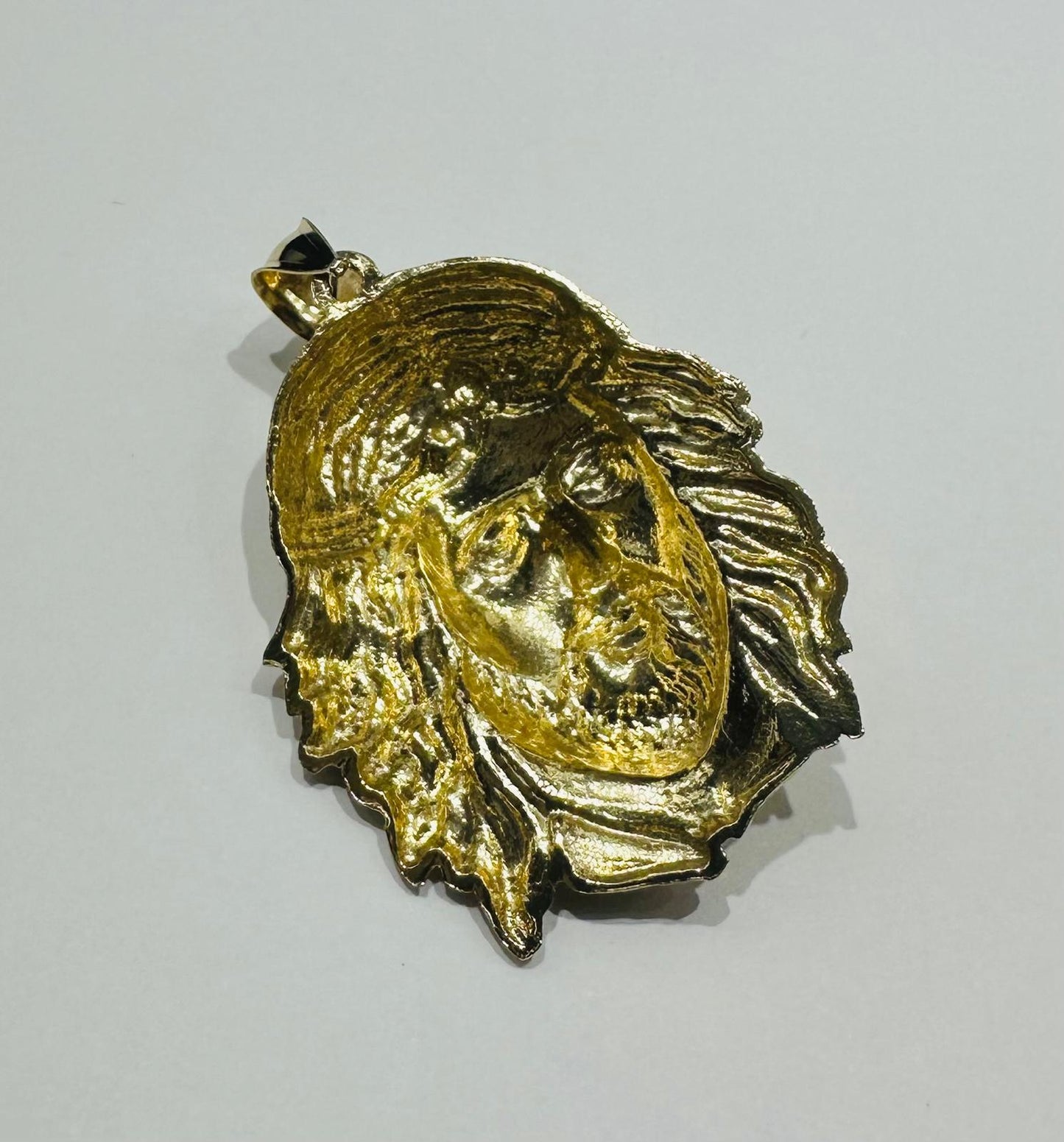 10K GOLD JESUS FACE PENDANT- WEIGHT: 14.5gm