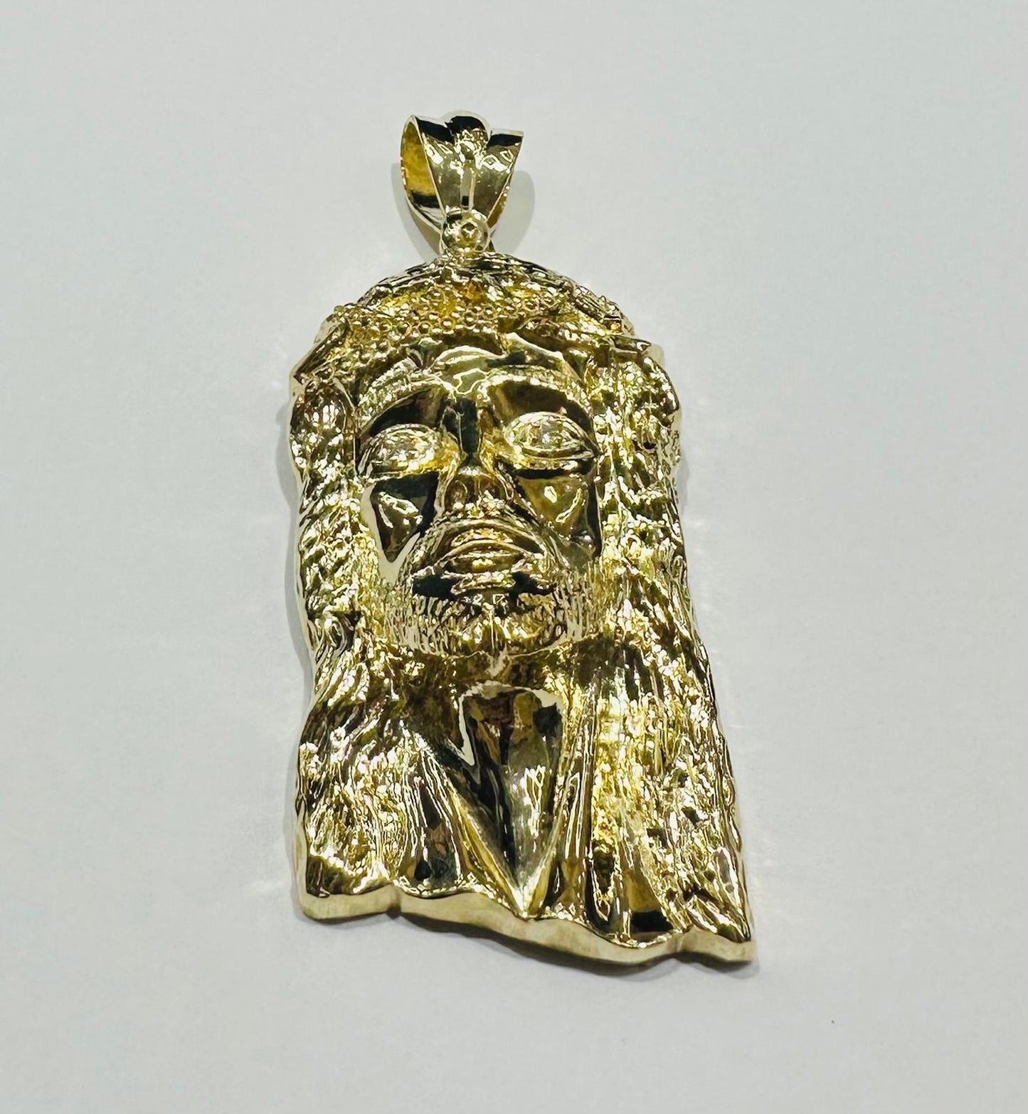 10K GOLD JESUS FACE PENDANT- WEIGHT: 15.3gm