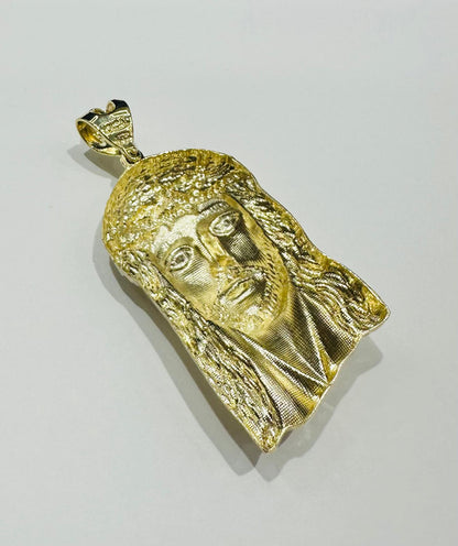 10K GOLD JESUS FACE PENDANT- WEIGHT: 15.3gm