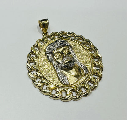 10K GOLD TWO TONED JESUS FACE PENDANT- WEIGHT: 13.3gm