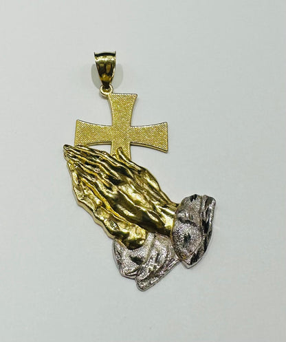 10K GOLD TWO TONED PRAYING HANDS CROSS PENDANT- WEIGHT: 5.8gm