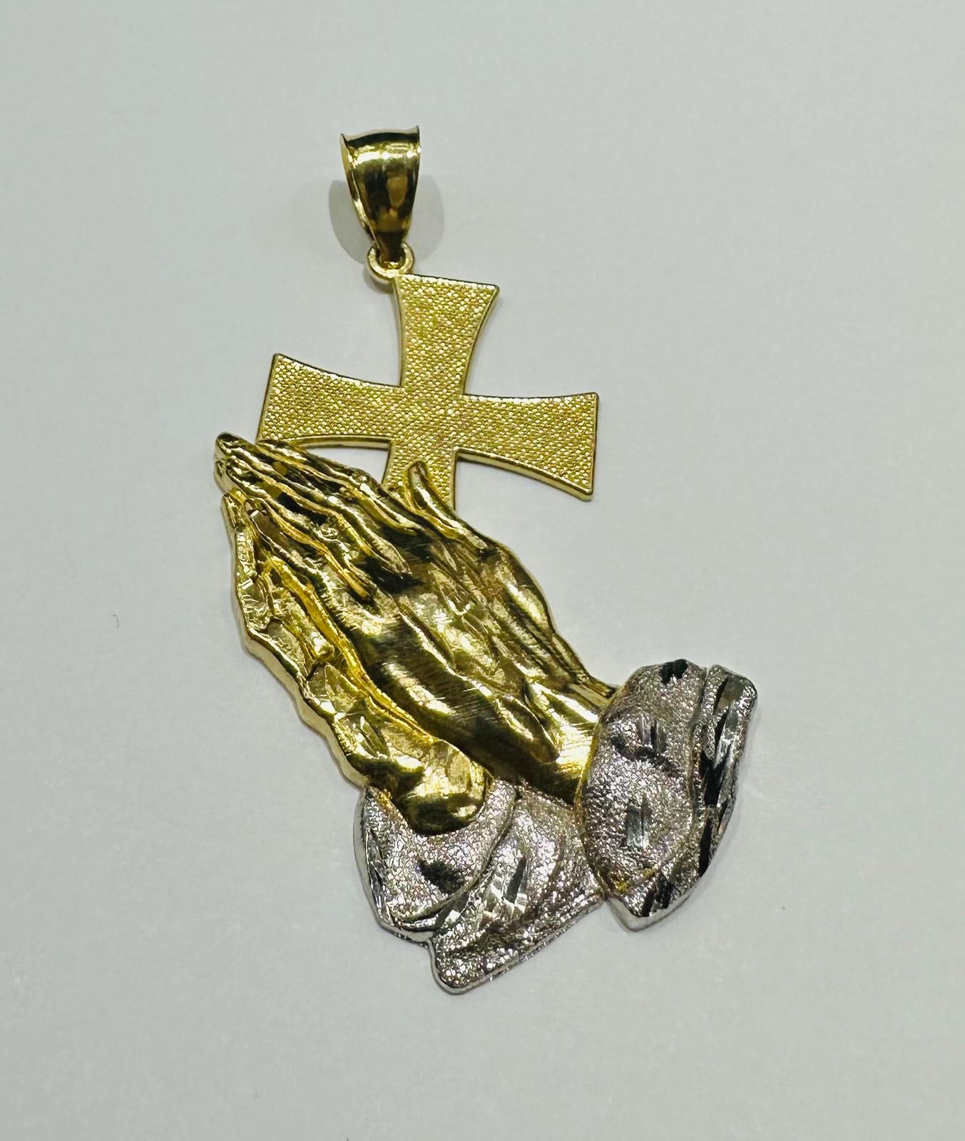 10K GOLD TWO TONED PRAYING HANDS CROSS PENDANT- WEIGHT: 5.8gm
