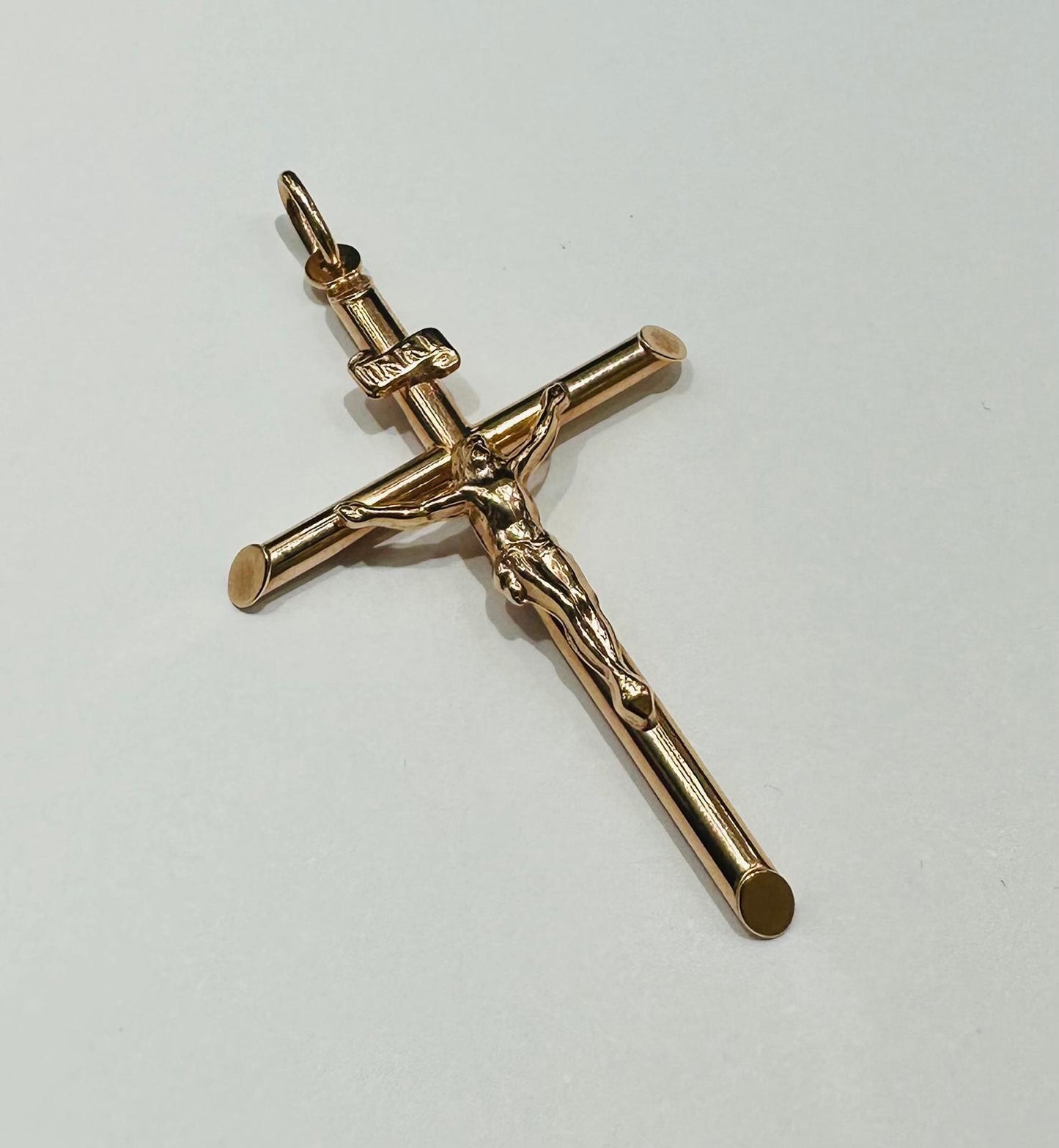 10K ROSE GOLD JESUS CROSS PENDANT- WEIGHT: 2.7gm