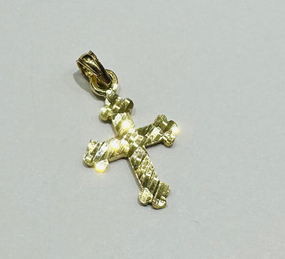 10K GOLD CROSS PENDANT- WEIGHT: 1.0gm