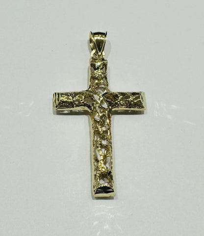 10K GOLD CROSS PENDANT- WEIGHT: 4.1gm