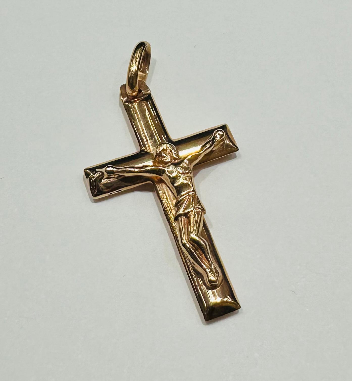 10K ROSE GOLD JESUS CROSS PENDANT- WEIGHT: 2.3gm
