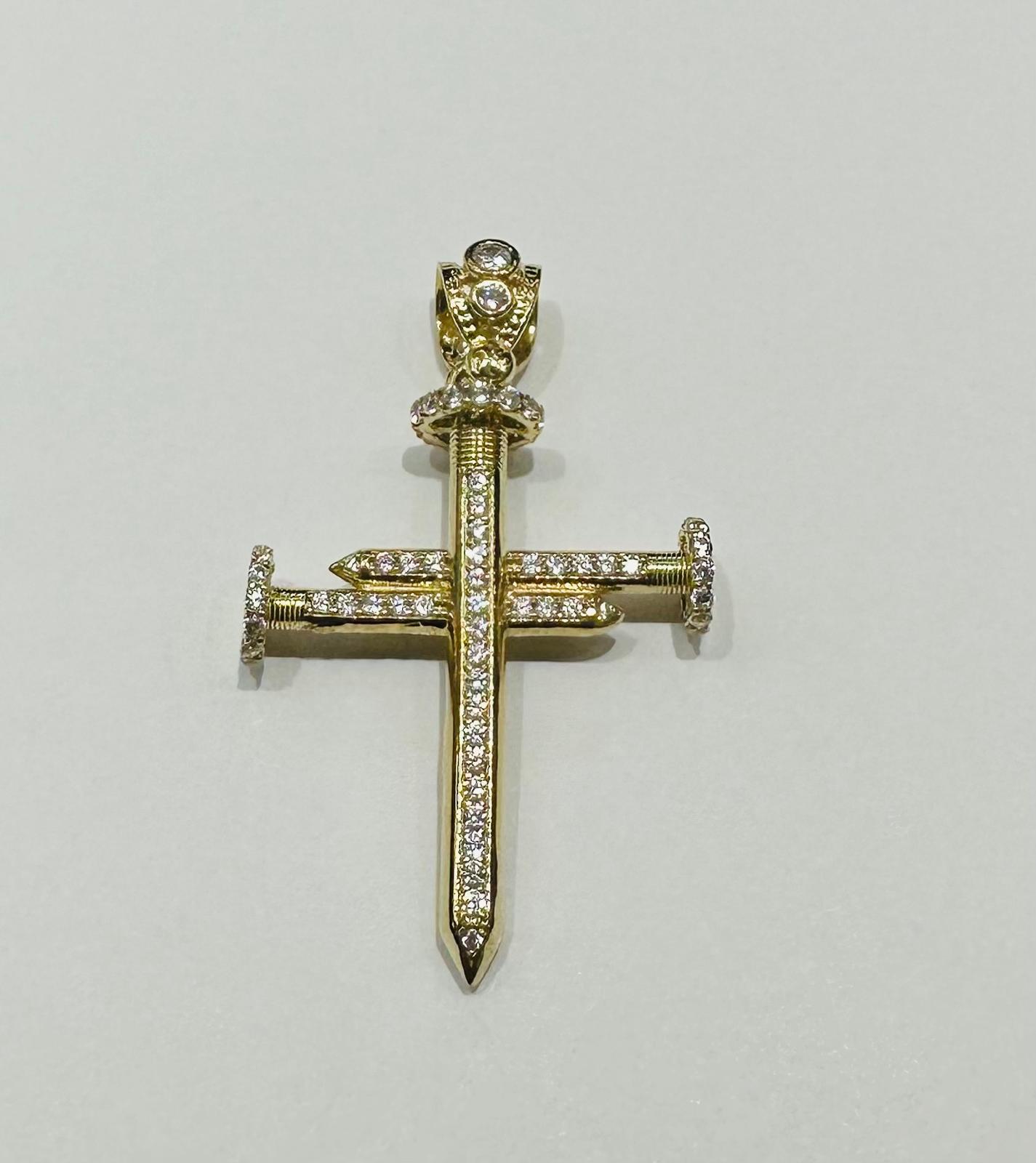 10K GOLD CROSS NAIL PENDANT WITH WHITE SAPPHIRE- WEIGHT: 5.3gm