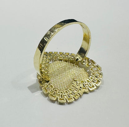 10K GOLD HEART KITTY RING- WEIGHT: 2.8gm