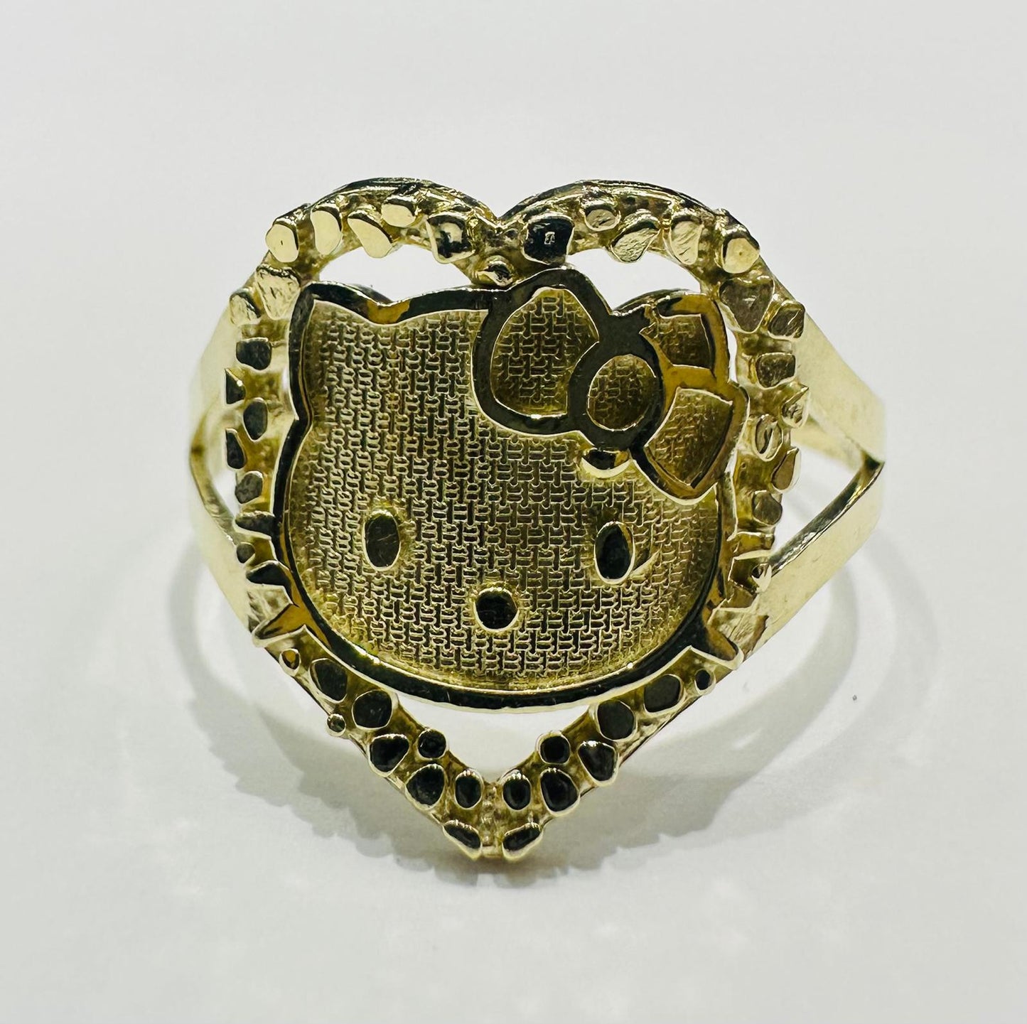 10K GOLD HEART KITTY RING- WEIGHT: 2.0gm