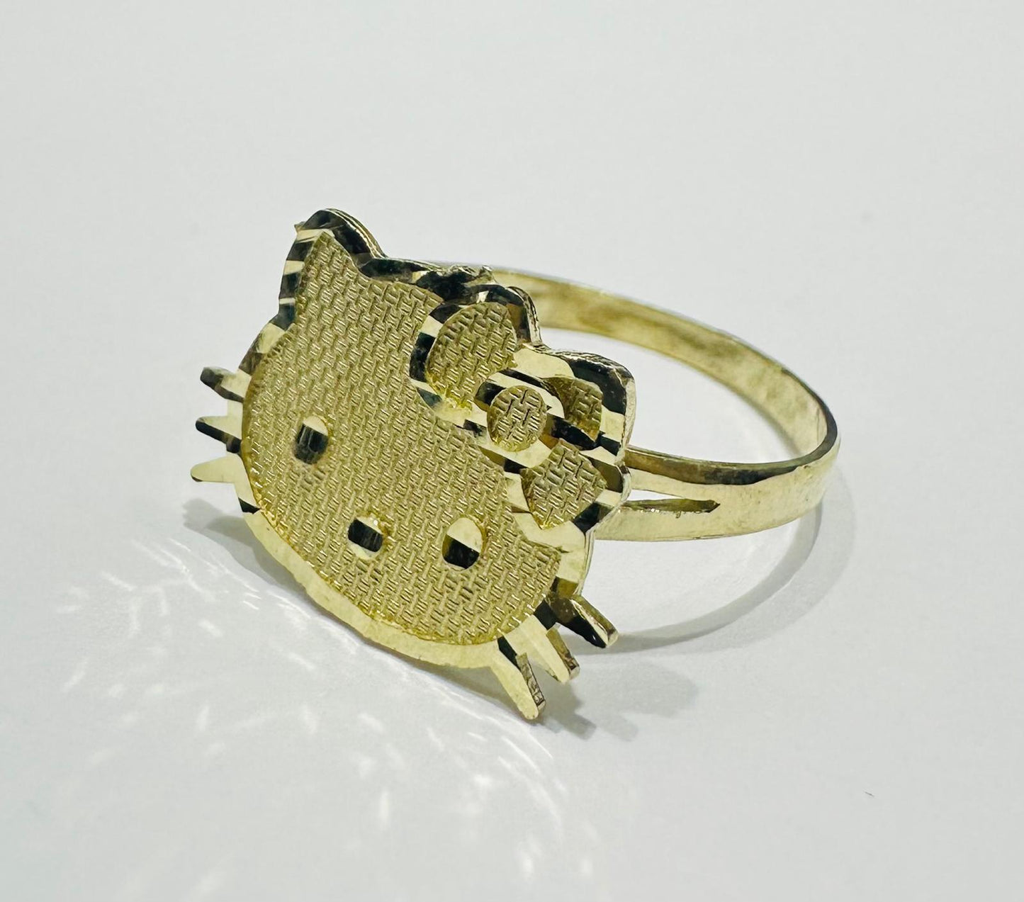 10K GOLD KITTY RING- WEIGHT: 1.5gm
