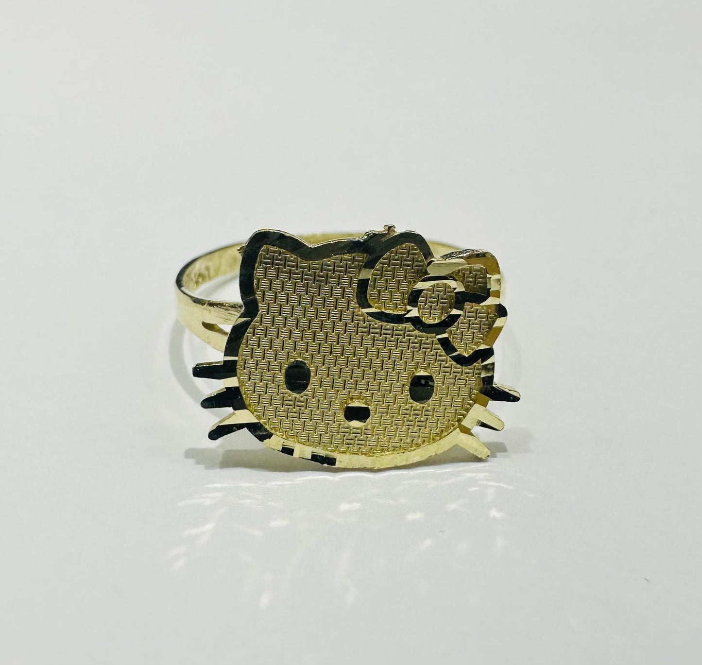 10K GOLD KITTY RING- WEIGHT: 1.5gm