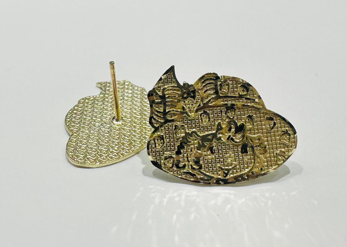 10K GOLD STRAWBERRY SHORTCAKE EARRINGS- WEIGHT: 2.3gm