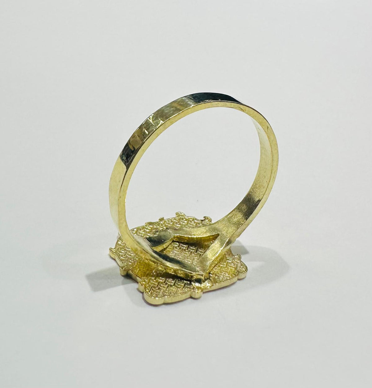 10K GOLD BETTY BOOP RING- WEIGHT: 2.4gm