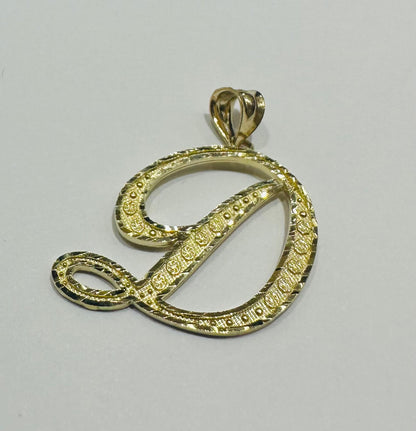 10K GOLD INITIAL "D" PENDANT- WEIGHT: 1.8gm