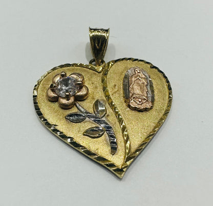 10K GOLD THREE TONED HEART PENDANT- WEIGHT: 2.3gm