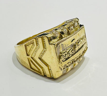 10K GOLD LAST SUPPER RING WITH CZ STONES- WEIGHT: 9.0gm