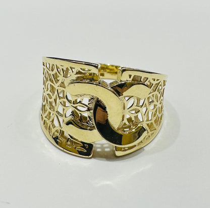 10K GOLD RING- WEIGHT: 2.3gm