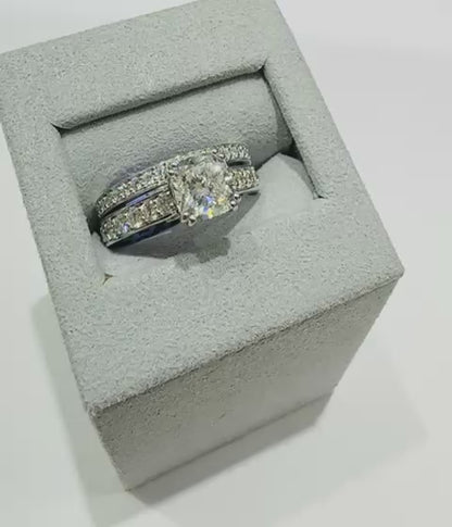 14K GOLD LAB GROWN CUSH VS1/VS2 DIAMOND RING-  2.50CT