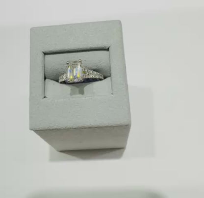 14K GOLD LAB GROWN VS1/VS2 DIAMOND RING-  0.50CT